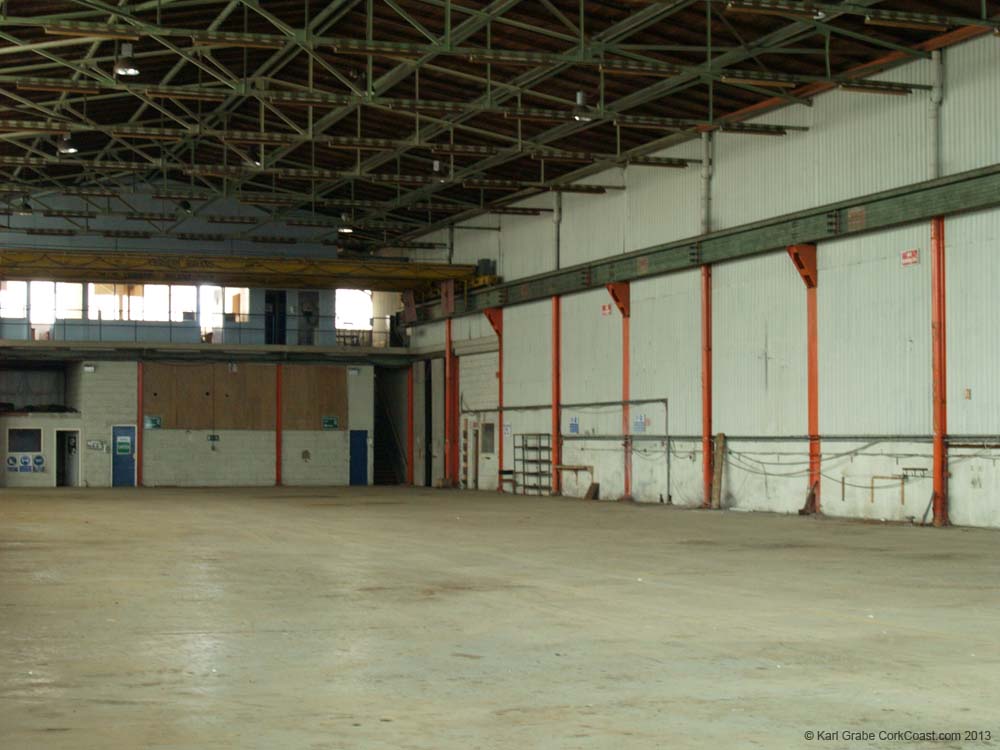 KG254963 pipes hall